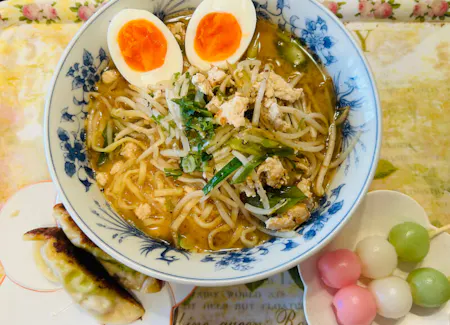 Enjoy making delicious Ramen, Gyoza and dumpling ,Dango &Matcha! ( In group of two or more)