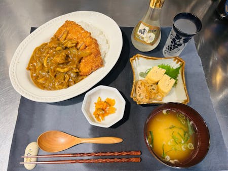 Katsu-Curry Rice ( Japanese Curry with Crispy Cutlet) class in Kyoto