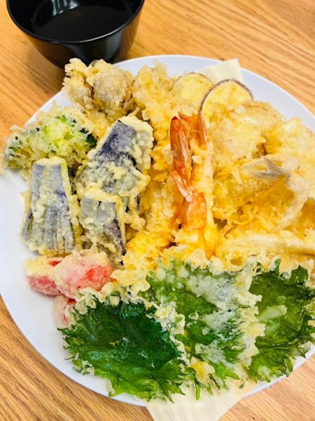Delicious tempura taught by a professional