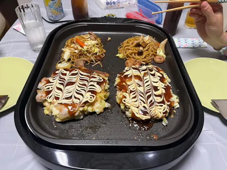 Private All-in-One Osaka Food Tour at Home: Okonomiyaki & Fruit Mochi -SOLO FRIENDLY-