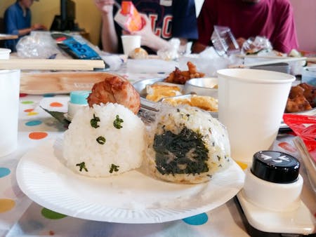 Cooking Class for Kids and Parents with Local Kids in Kyoto (Rice Ball & Miso Soup)