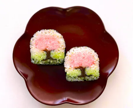 Cute sushi roll experience ◆Cherry Tree