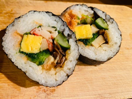 Sushi rolling and matcha experience *Vegan and vegetarian options available