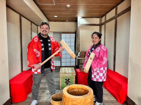 Traditional Mochi Pounding Experience with Tasting