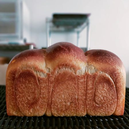 Authentic baking bread class with Japanese natural yeast《Japanese SHOKUPAN》