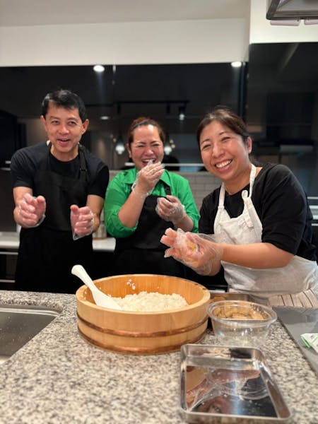 Nagoya Cooking Class: Make Kishimen Noodles, Chicken Wings & Inari Sushi 