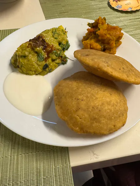 Taste of India: Curry, Roti & Lassi