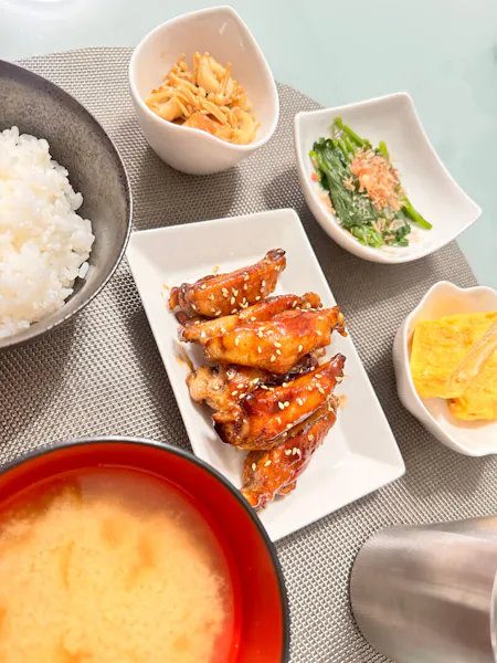 You can choose the menu!:) Whatever you want! Nere by Himeji castle.