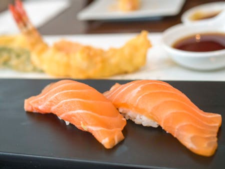Premium Private Sake Tasting & Sushi-Making Experience with Certified Sommelier and Former Sushi Chef – Near Osaka, Kobe, Sannomiya & Kyoto (Closed Tuesdays)
