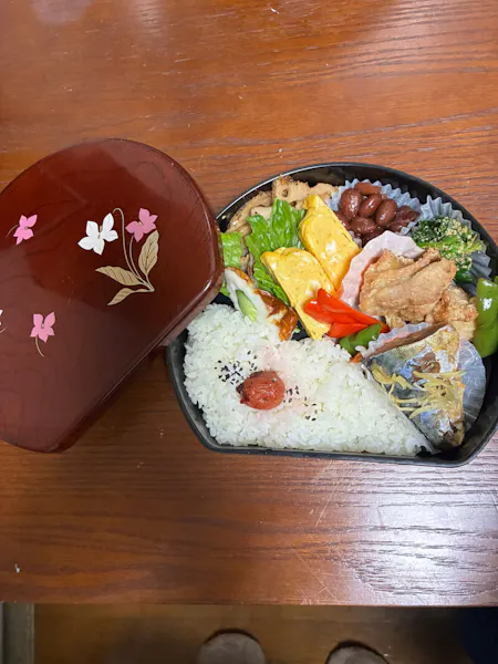 Lunch box