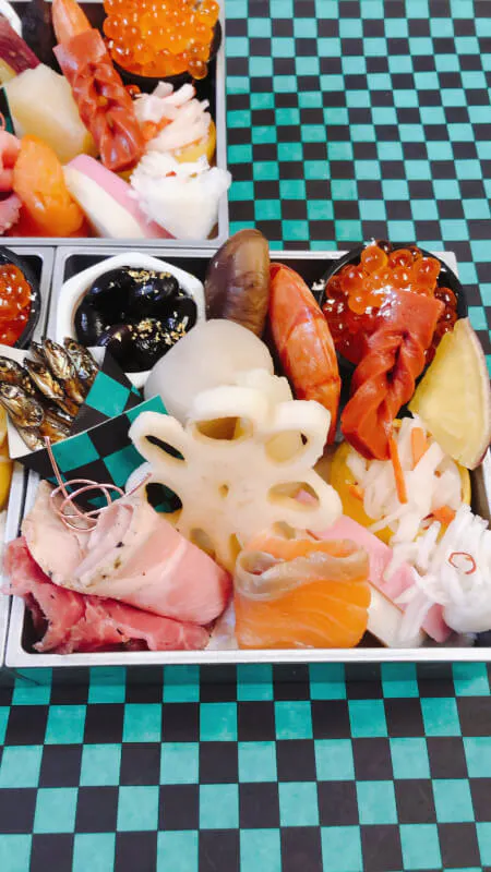 Japanese tradition: Osechi cuisine to celebrate the New Year