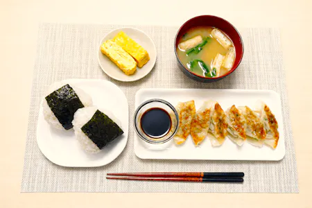 Japanese Home Cooking Class in Osaka | Gyoza, Onigiri & Tamagoyaki in a 70-Year-Old Traditional House