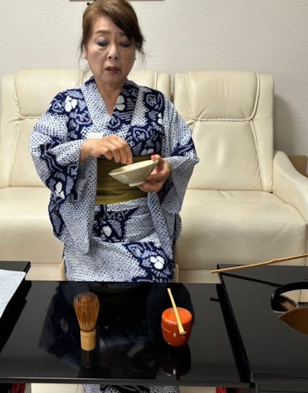 Let's all share happiness, starting with a single bowl! Boost your health with superfood matcha!