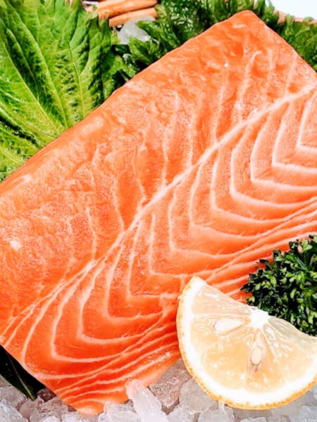 Private Sushi Experience at Counter — Learn from a 40-Year Master Chef in Osaka Umeda
