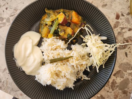 Cook a simple yet super-delicious and healthy Indian meal online