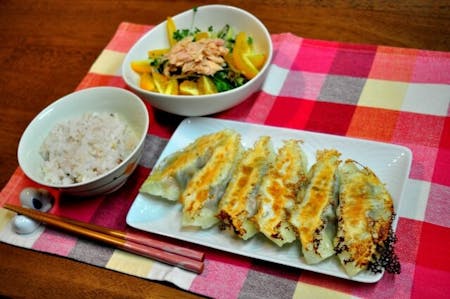 【Cooking class in English】　Let\'s make easy-to-cook popular dishes from scratch in the Asakusa area