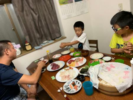 Hand-roll Your Own Sushi & Make Dashi Soup from Scratch! Family Cooking Class in Shinagawa