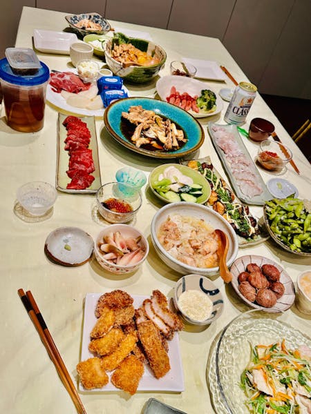 Sushi or\r\nSukiyaki Cooking Class