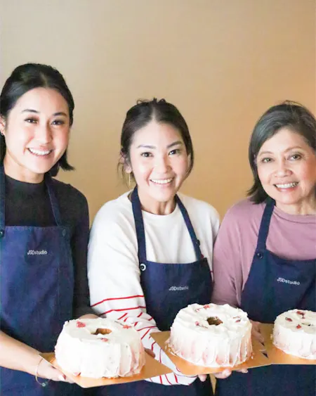 【Private】Soufflé cheesecake and one more recipe/Kaori Jewelry Sweets®Class Tokyo