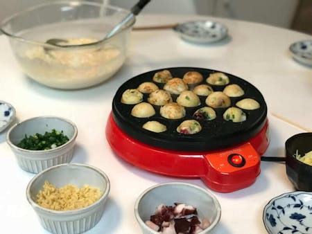Takoyaki（Octopus Ball） Party ~A classic Japanese home party~
