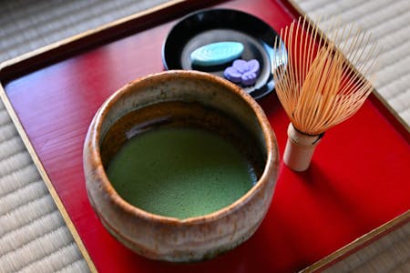 Experience a tea ceremony in an authentic tearoom, in Kyoto!