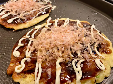 Okonomiyaki Cooking