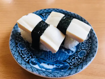 Secret of vegan sushi for local. Solo Friendly