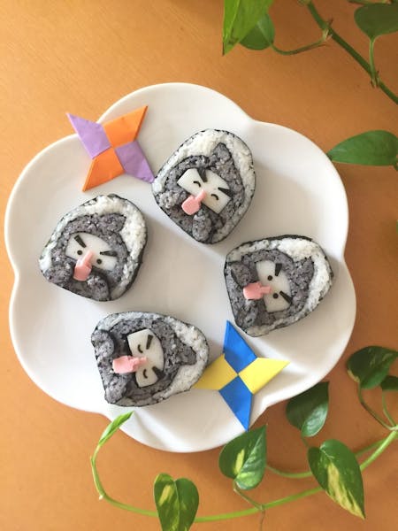Japanese Pretty Sushi cooking
