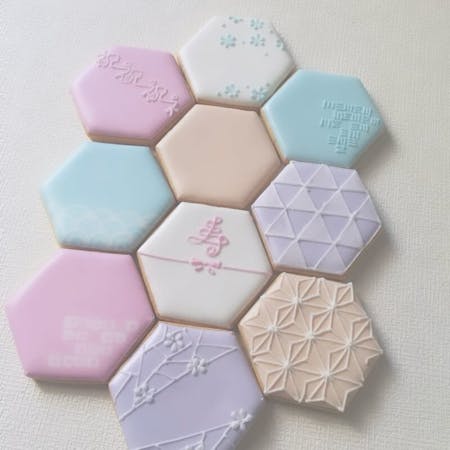 Japanese pattern icing cookies