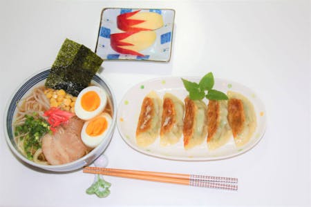 Healthy Hakata soy sauce ramen popular with women