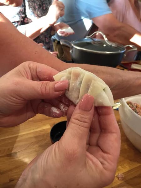 Gyoza cooking class from scratch in Tokyo !\n