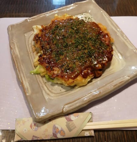Okonomi-yaki Easy and fun cooking experience in Kobe 