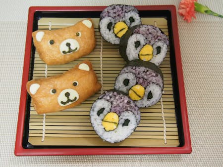 Cute! Decoration sushi roll and inarizushi class