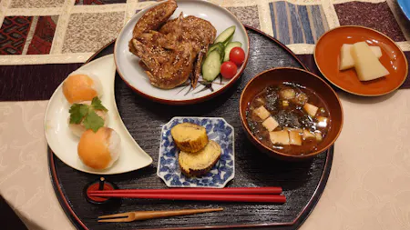 Let's cook healthy Japanese dishes in Japanese traditional house