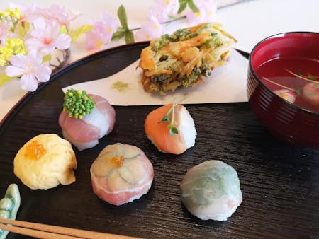 Japanese Festive dishes！
Sushi & Tempura