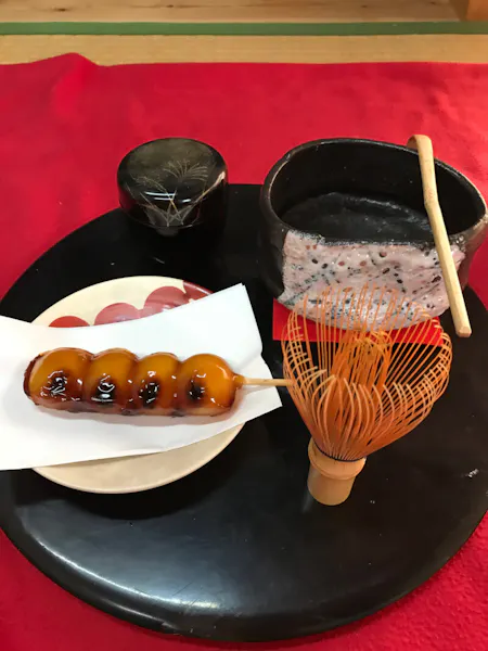 "Mitarashi Dango and Matcha experience" Tea Ceremony❣️ You can do this while sitting on a chair without sitting up straight.