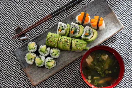 Hands-on 3 types of VEGAN SUSHI, homemade tofu and miso soup