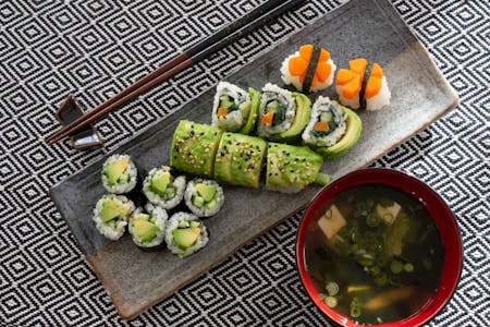 Hands-on Healthy VEGAN SUSHI & miso soup