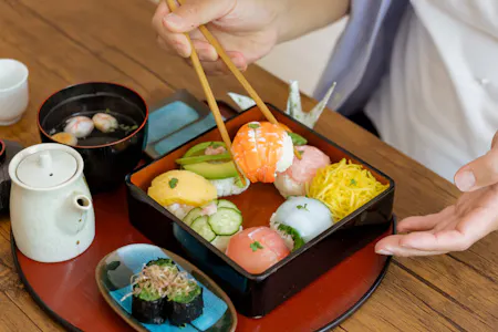 Temari Sushi Matcha & Wellness Cooking in Roppongi | Family-Friendly | Vegan Options