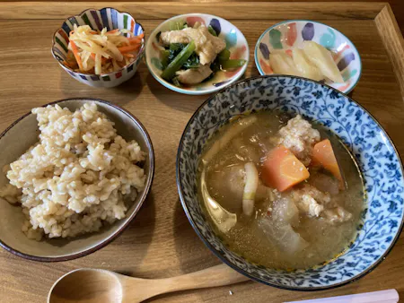 Let's make fermented dishes using traditional Japanese seasonings.