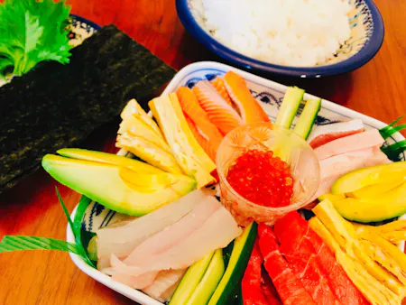 •Temaki Sushi •Chawanmushi(steamed egg custard) •Misosoup