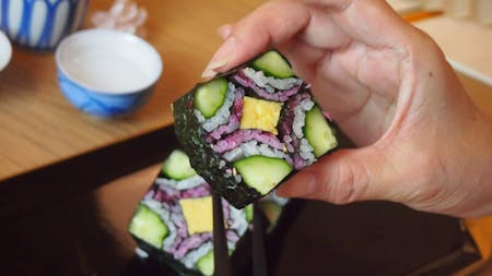 Art Sushi Roll-with square pattern