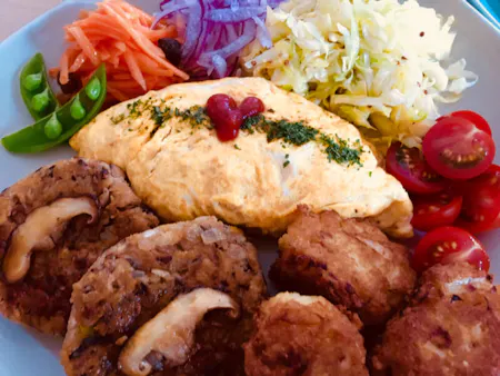 Let’s make one plate with 3 kinds of dishes that Japanese people love in Kobe! Adults and children a “vegetarian child lunch!”