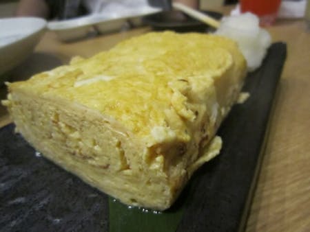 Dashimaki（Japanese-style rolled omelette）