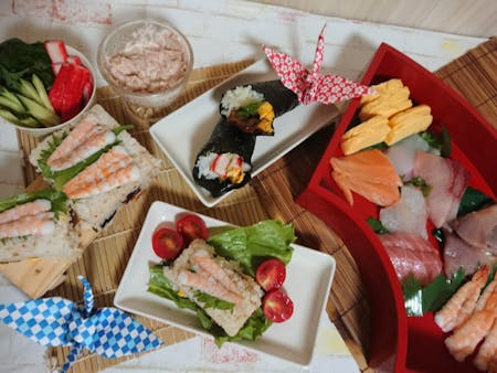 Gorgeous hospitality Oshizushi
Hand ー rolled
【Party Sushi that you can't experience at ａ Sushi restaurant.】