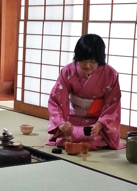 Online class, Expérience de chanoyu (cérémonie du thé ) , Omotesenke en ligne  オンラインで茶の湯の手習い
