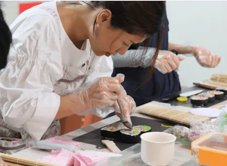 The Japanese food experience in a scenic fishing town!