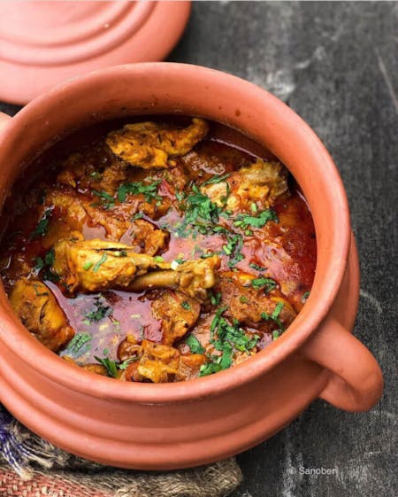 Chicken Curry made in a traditional clay pot