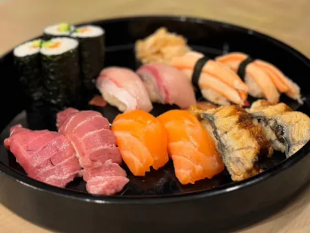 Private Sushi cooking class and Matcha