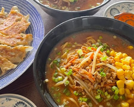 Let’s enjoy Japanese cooking experience tasty “Miso Ramen” and crispy “Gyoza” lesson!